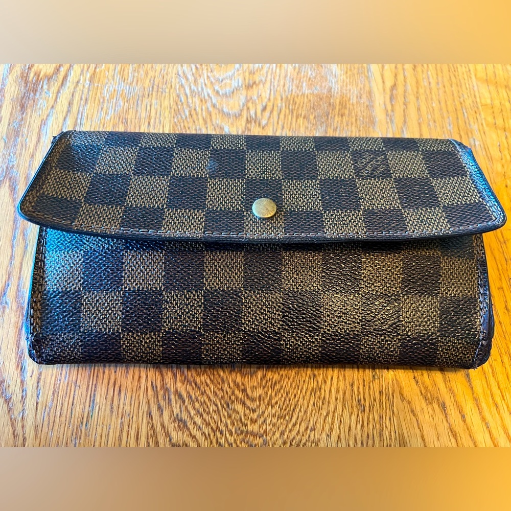 Louis Vuitton Sarah Wallet ✨Vintage✨
